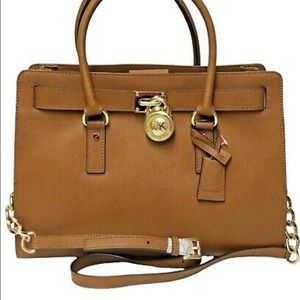 MICHAEL KORS Hamilton Satchel in Luggage